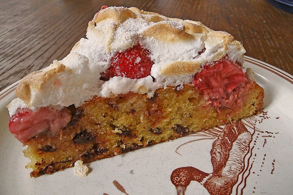 Erdbeer-Torte mit Baiserhaube