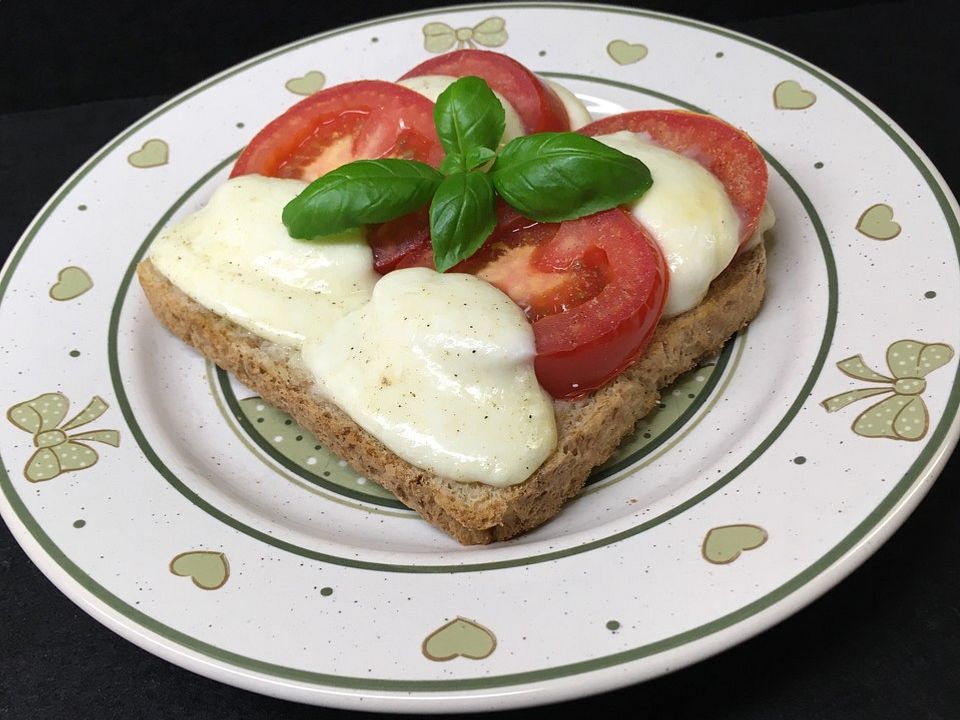 Knoblauchtoast mit Tomaten und Mozzarella von andymaus| Chefkoch