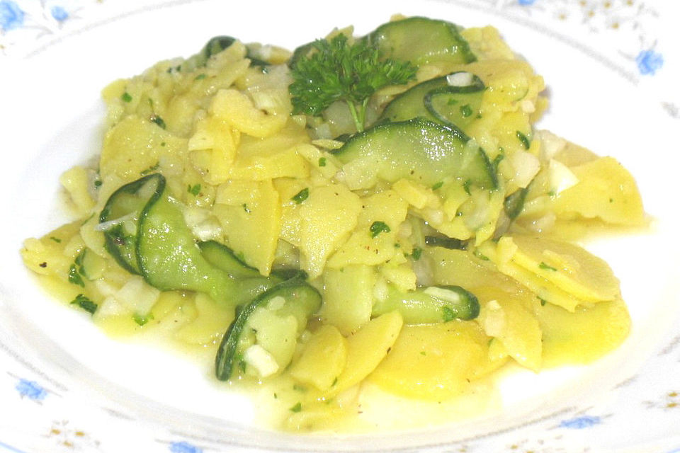 Kartoffel-Gurken-Salat