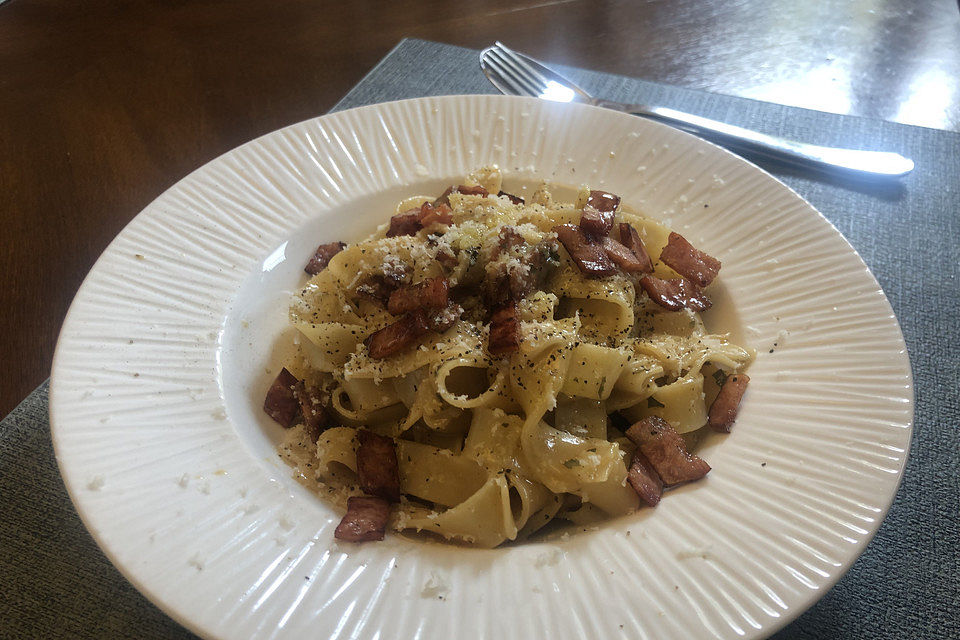 Spaghetti alla carbonara