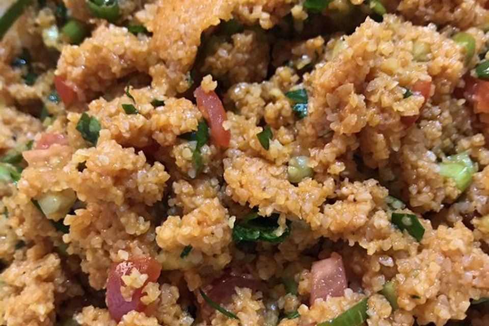 Bulgur-Salat (Kisir)