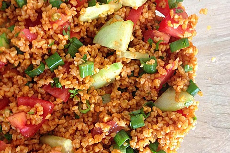 Bulgur-Salat (Kisir)