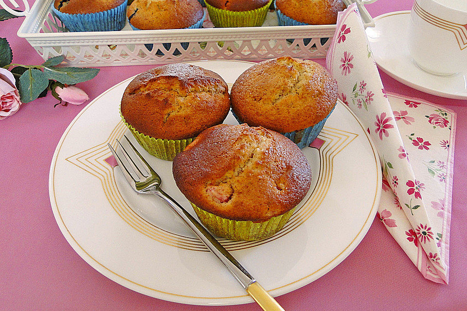 Eierlikör-Rhabarber-Muffins