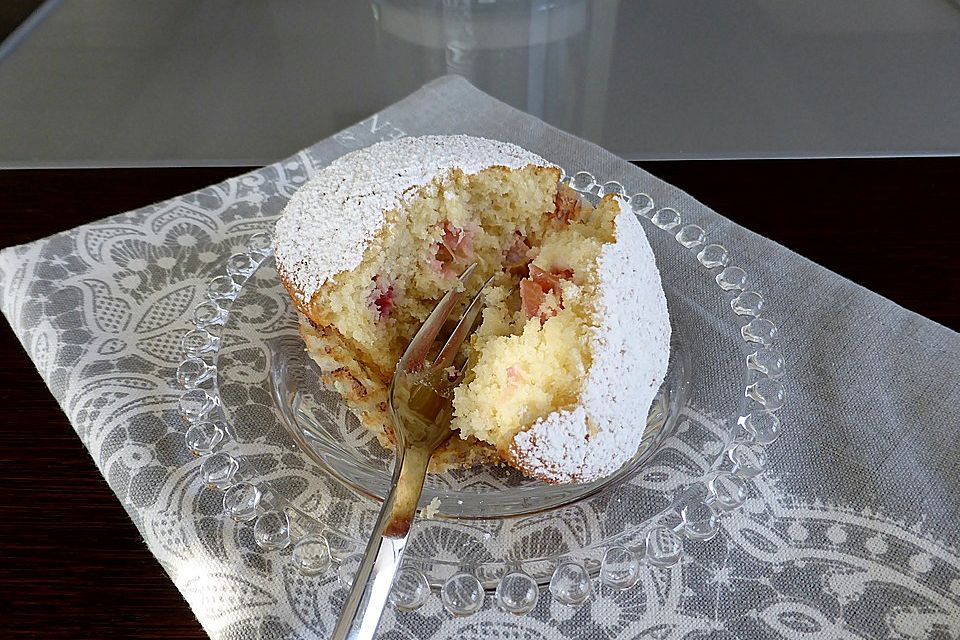 Eierlikör-Rhabarber-Muffins