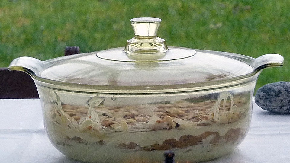 Eierlikör-Tiramisu mit Amarettini und Äpfeln von brum| Chefkoch Eierlikör-Tiramisu mit Amarettini und Äpfeln von brum| Chefkoch