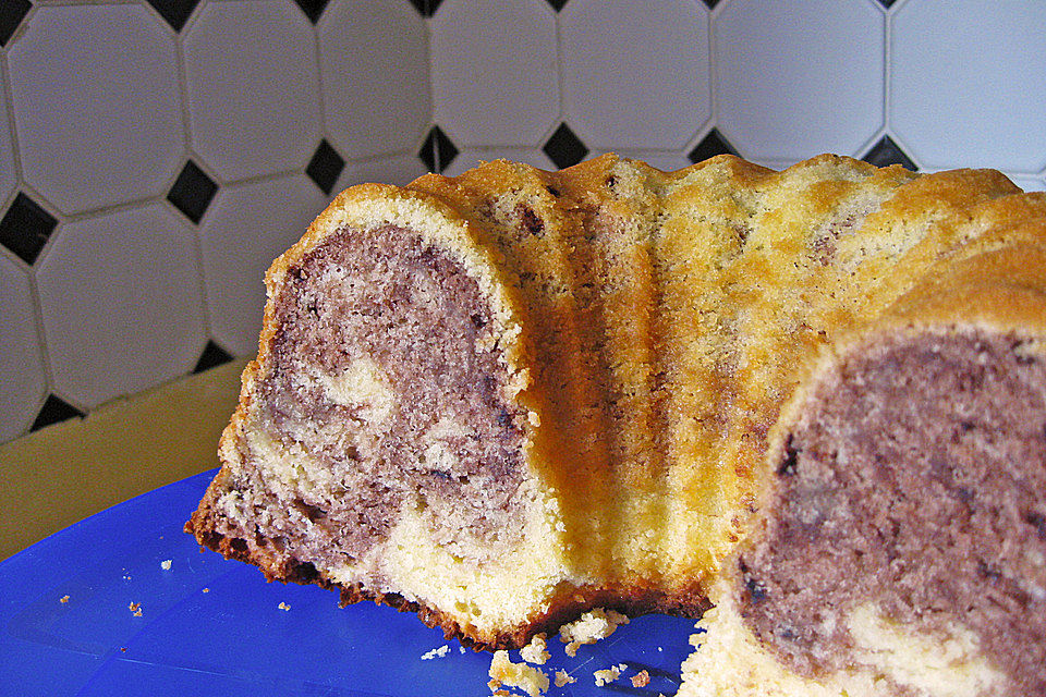 Joghurt-Mamorkuchen Joghurt-Mamorkuchen