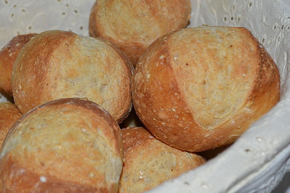 Dinkel-Haferbrötchen Dinkel-Haferbrötchen