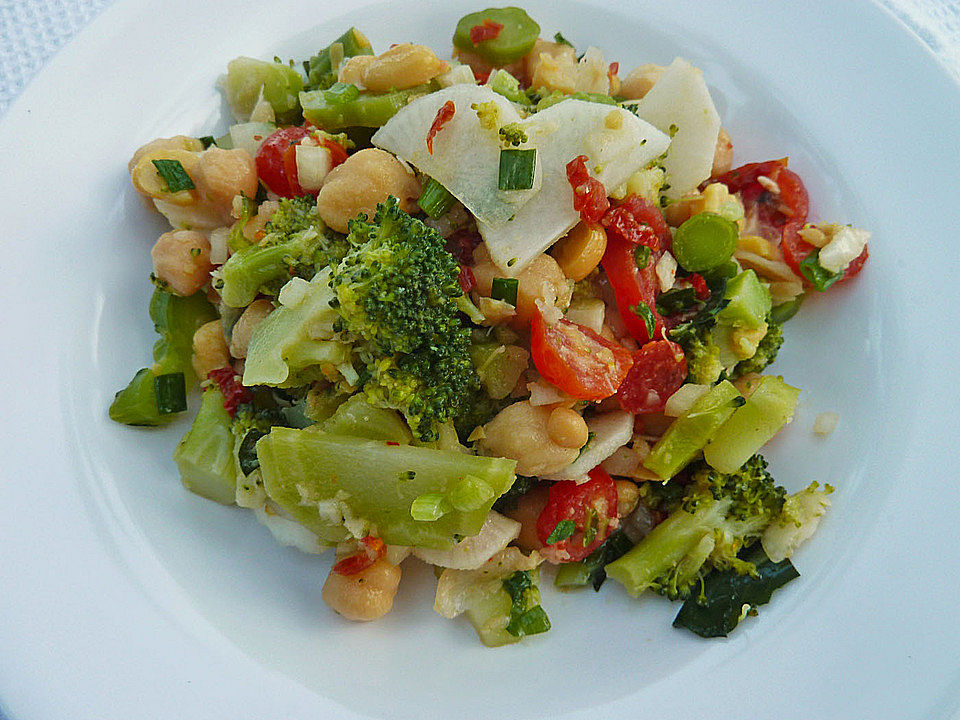 Kichererbsen-Brokkoli-Salat von Dorry| Chefkoch