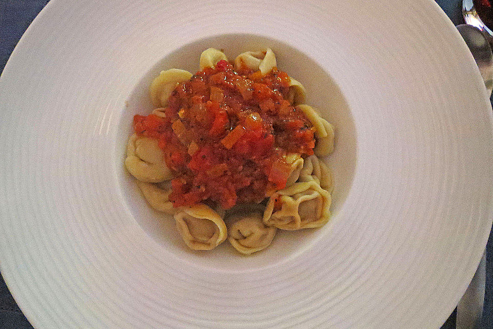 Selbstgemachte Tortellini Selbstgemachte Tortellini