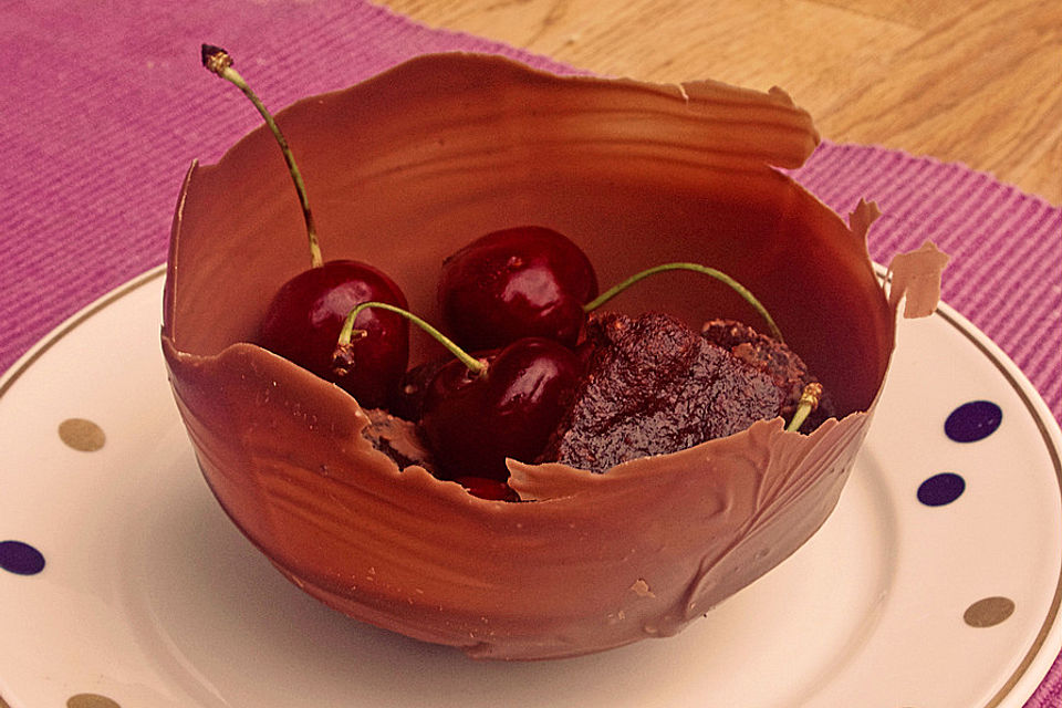 Dessert-Schale aus Schokolade