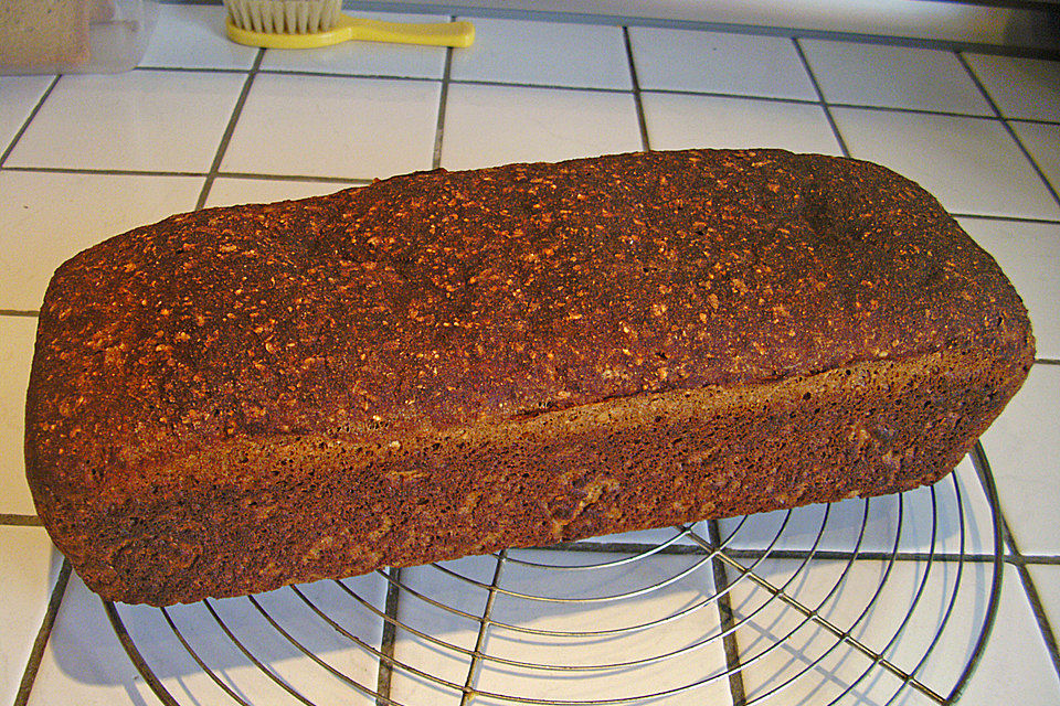 Dunkles Landbrot