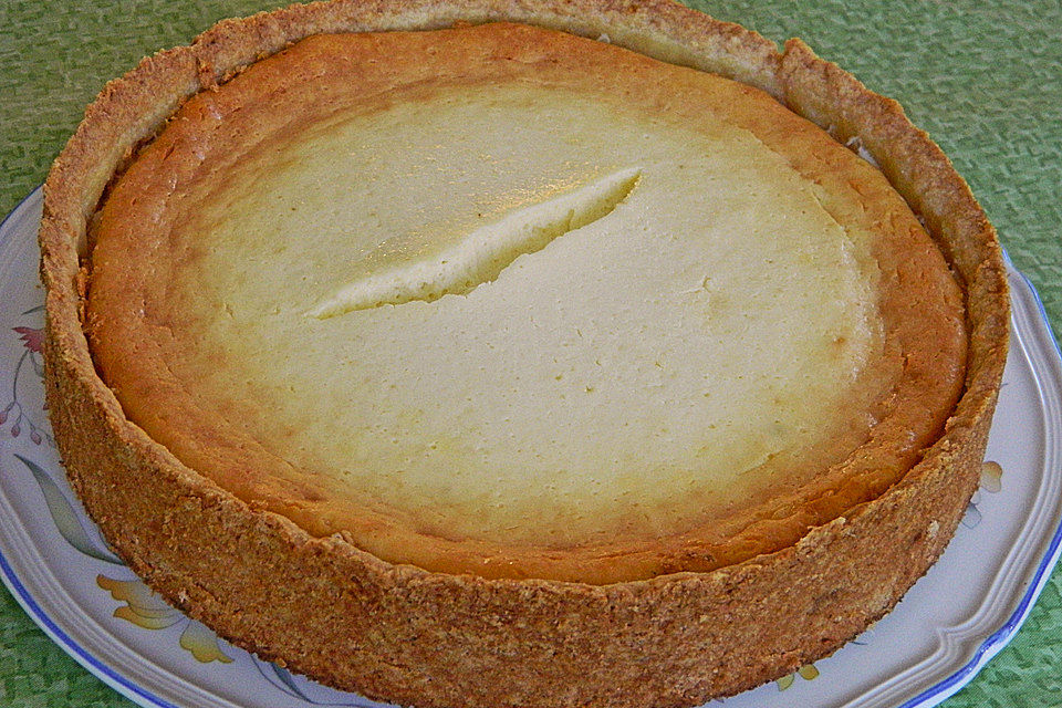 Apels Käsetorte mit Himbeeren