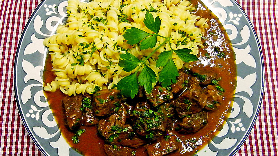 Gulasch Burgunder Art von EAN Gulasch Burgunder Art von EAN