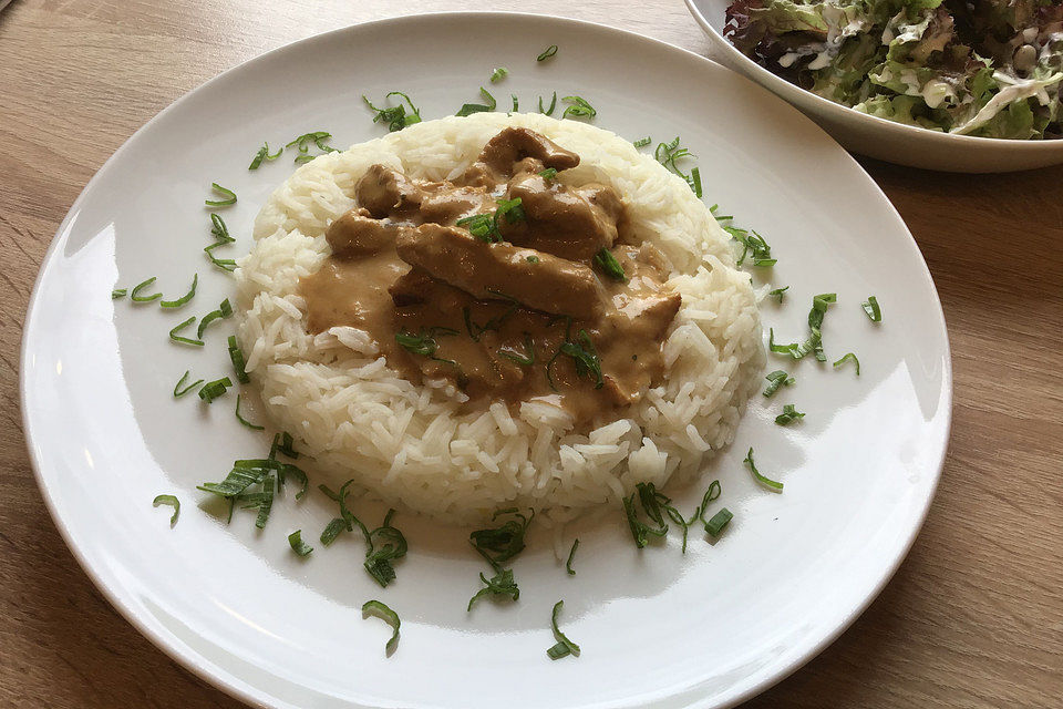 Schweinegeschnetzeltes in Senfrahm