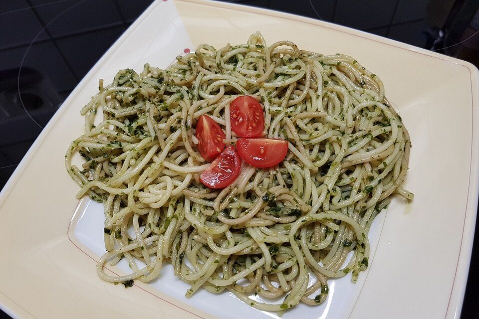 Spaghetti con Pesto