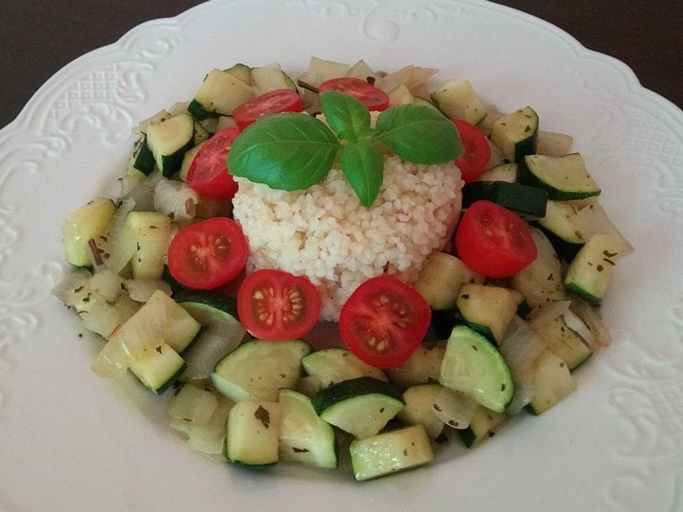 krümeltigeres Zucchini-Zwiebel-Pfanne von 007krümeltiger| Chefkoch