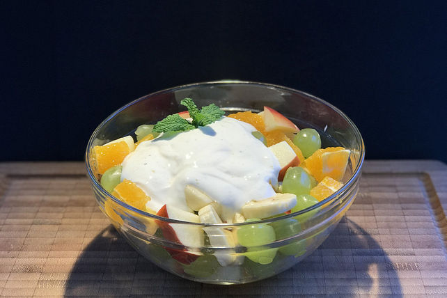 Obstsalat mit cremigem Dressing von h0rn| Chefkoch