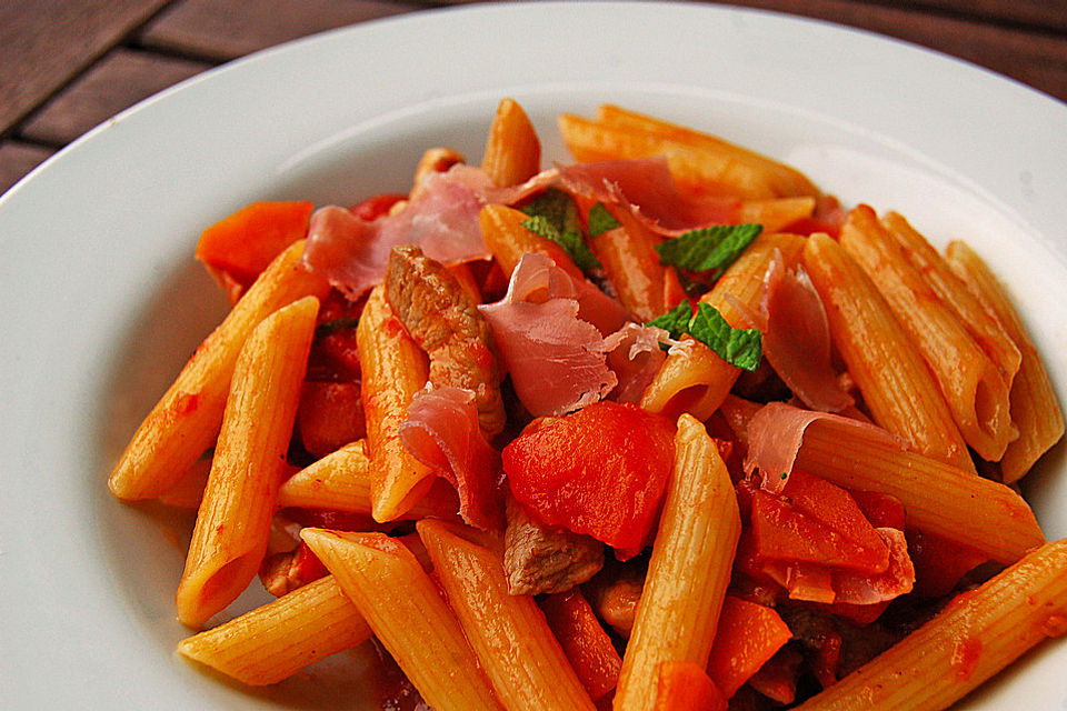 Penne Saltimbocca