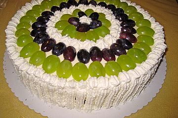 Trauben Torte Mit Weincreme Von Granila87 Chefkoch 
