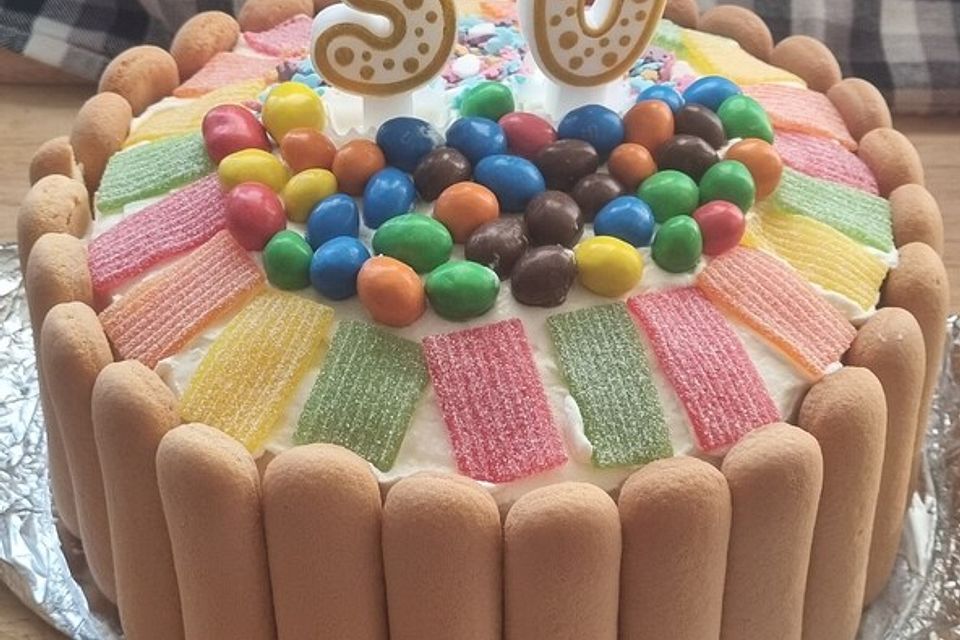 Regenbogen-Torte