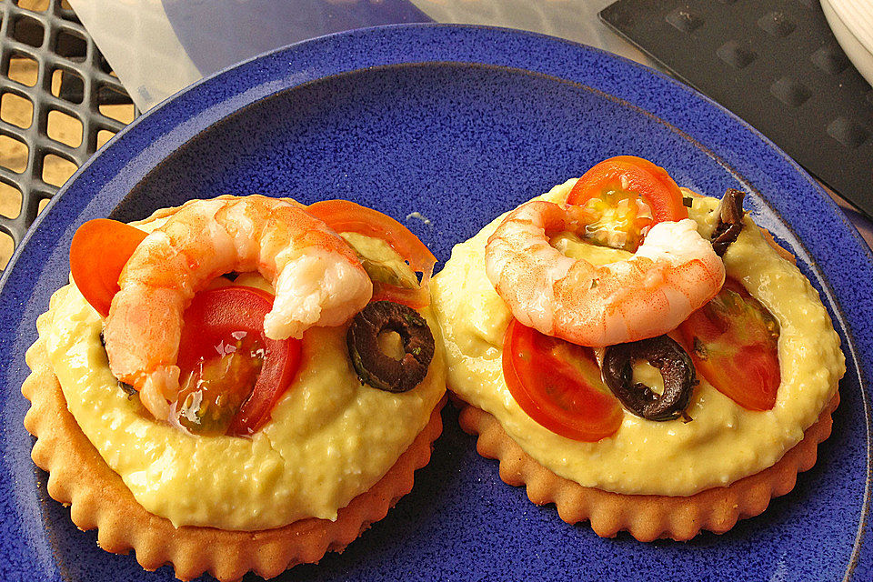 Mango-Avocado-Törtchen mit Gambas