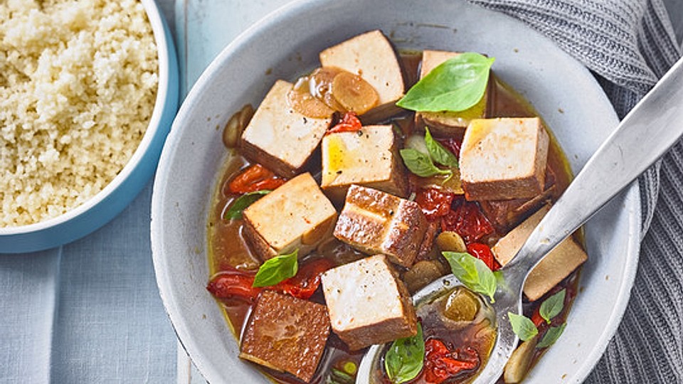 Gebratener-R-uchertofu-mit-Chili-und-Knoblauch