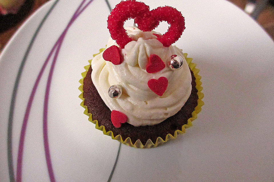 Red Velvet Cupcakes with Cream Cheese Frosting