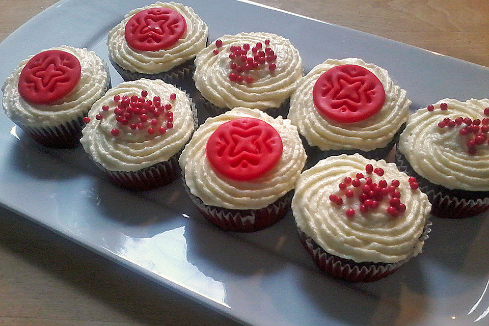 Red Velvet Cupcakes with Cream Cheese Frosting