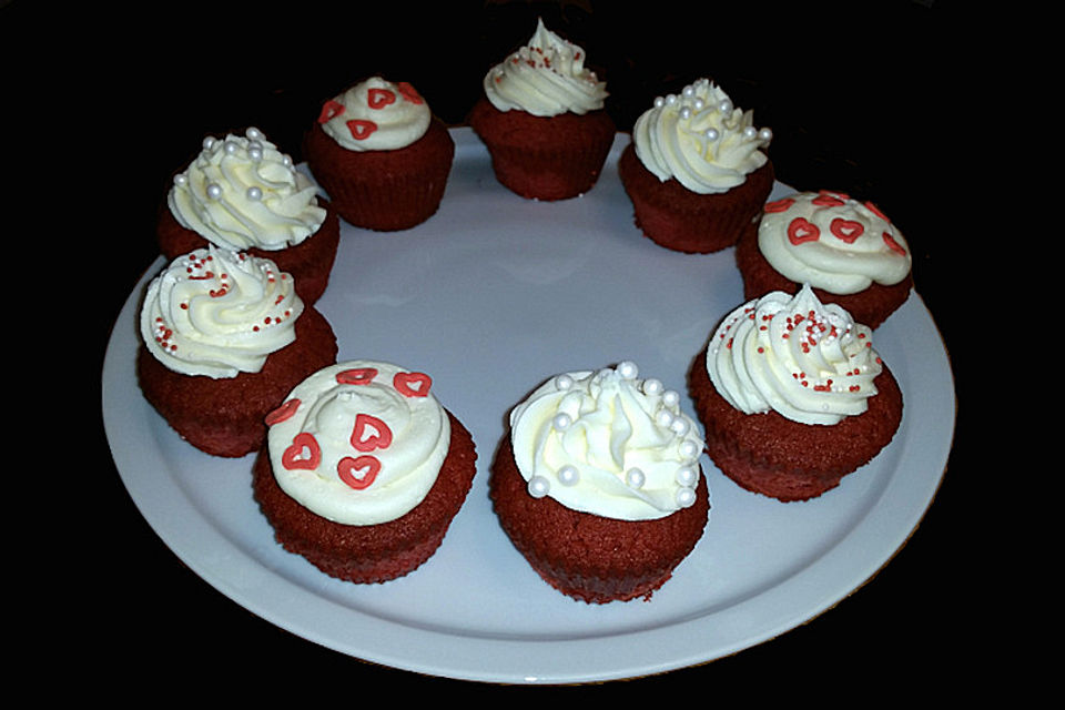 Red Velvet Cupcakes with Cream Cheese Frosting