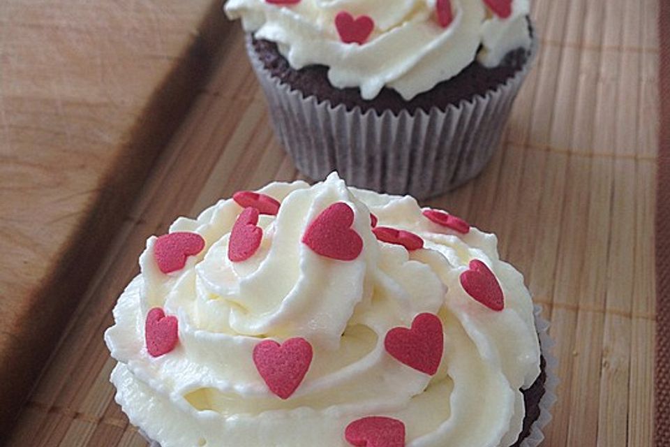 Red Velvet Cupcakes with Cream Cheese Frosting