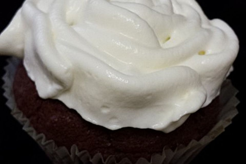 Red Velvet Cupcakes with Cream Cheese Frosting