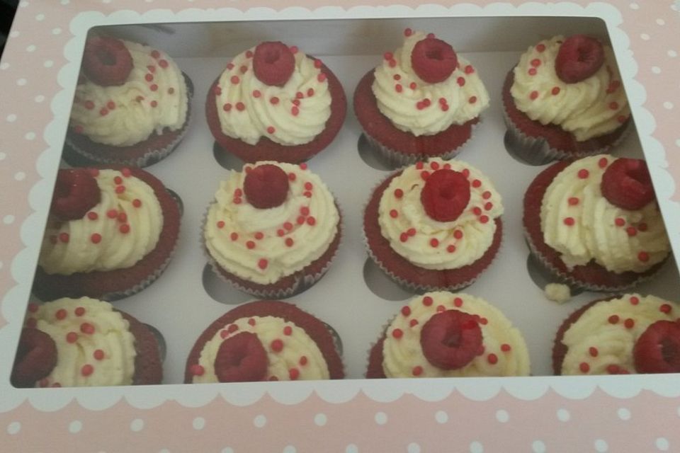 Red Velvet Cupcakes with Cream Cheese Frosting