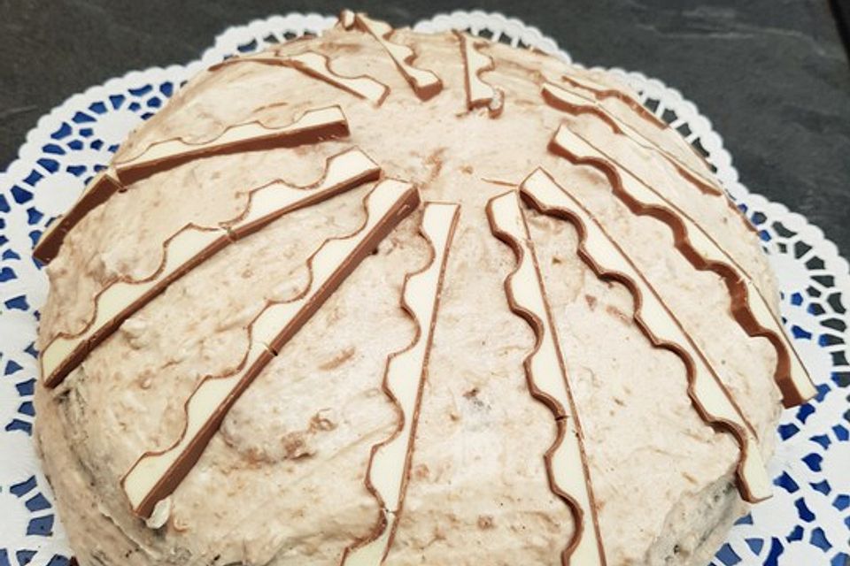 Kinderschokolade-Torte