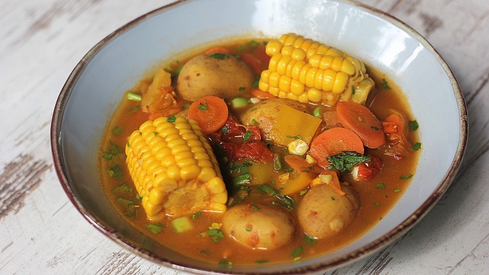 Maiskolben-in-aromatischem-Sommergem-se
