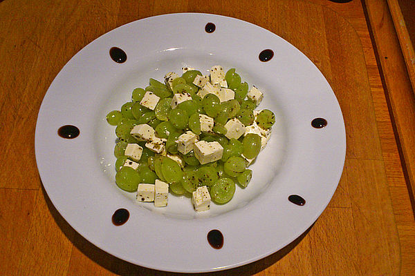 Weintrauben-Schafskäse-Salat von hookahey | Chefkoch