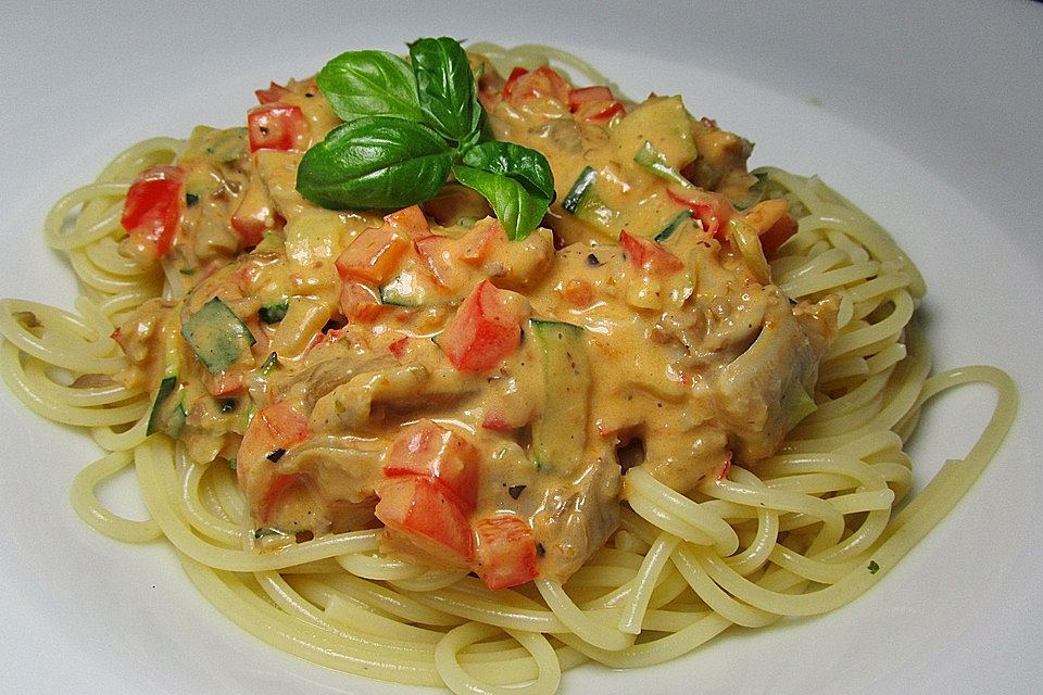 Spaghetti mit Austernpilzen und Pestosahne