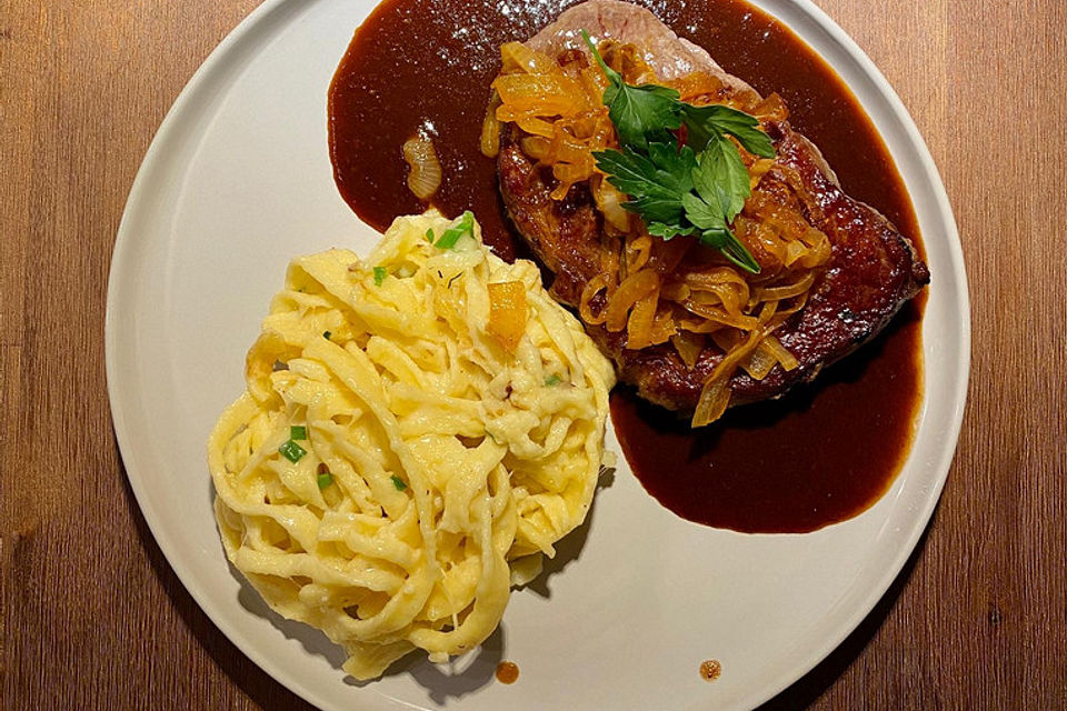 Schwäbischer Zwiebelrostbraten