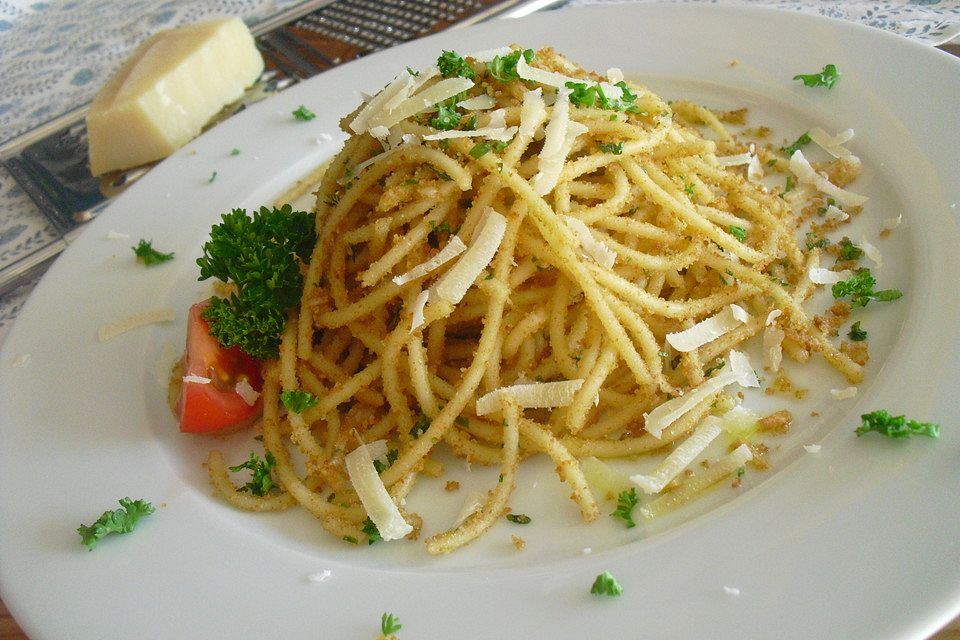 Spaghetti con Pangrattato