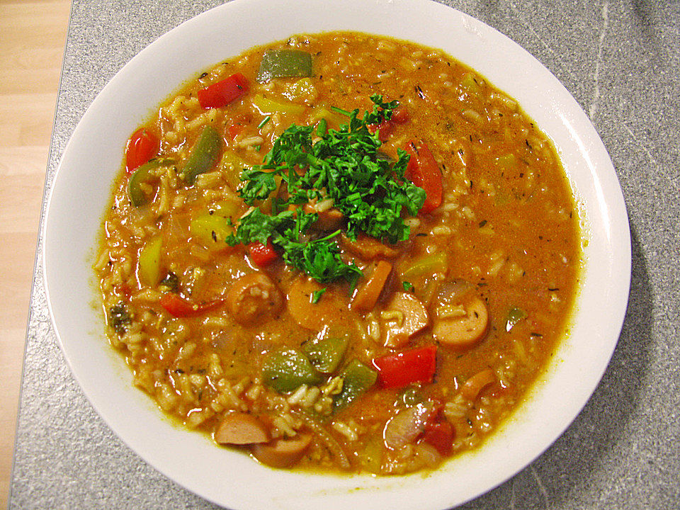 Tomaten-Paprika Suppe mit Reis und Zwiebeln von Minaya| Chefkoch