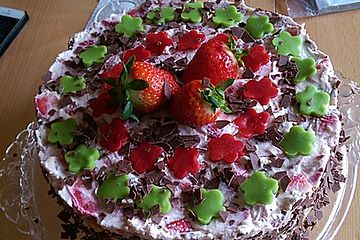 Erdbeer-Yoguretten-Torte à la Nathalie