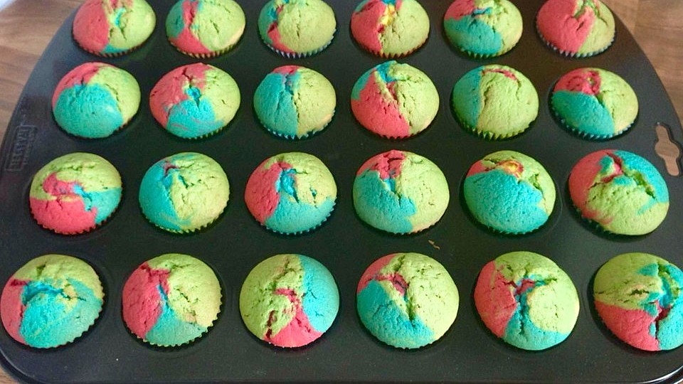 Schnelle Rainbow Muffins Von Schleckermaus95 Chefkoch