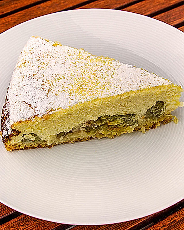 Rhabarber-Quarkcreme-Kuchen mit Limoncello