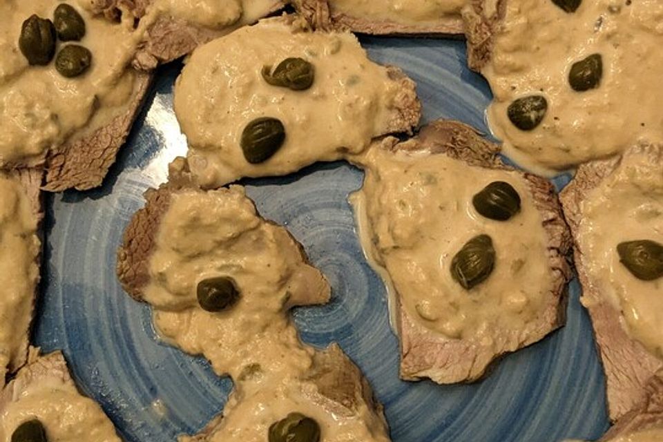 Vitello tonnato (Kalbfleisch mit Thunfischsauce)