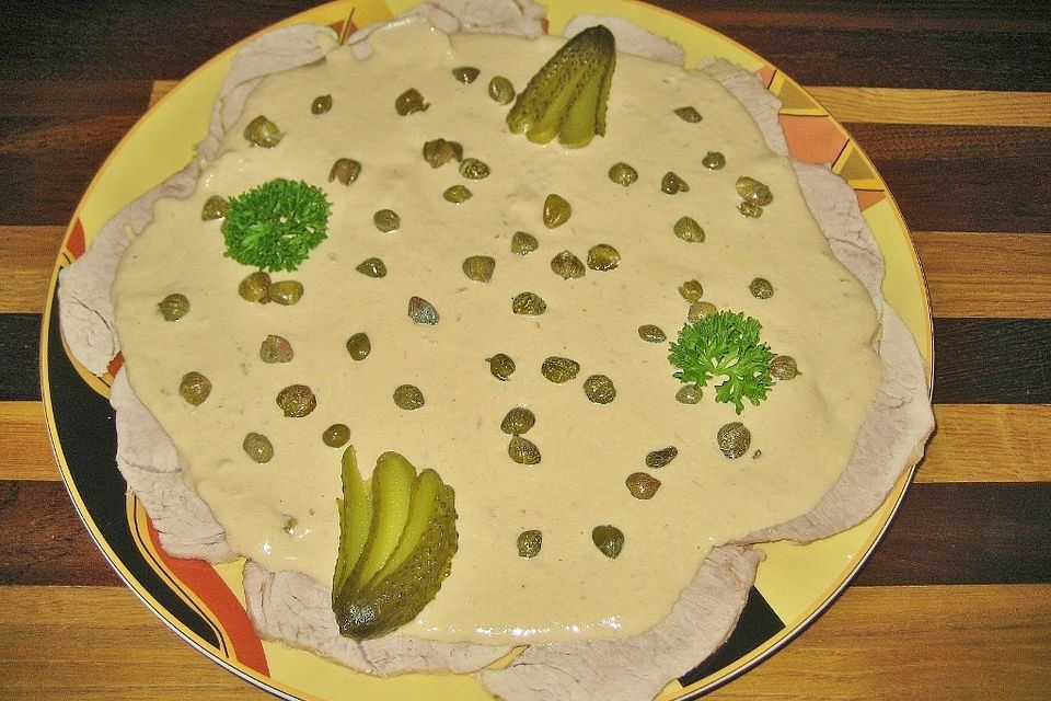 Vitello tonnato (Kalbfleisch mit Thunfischsauce)