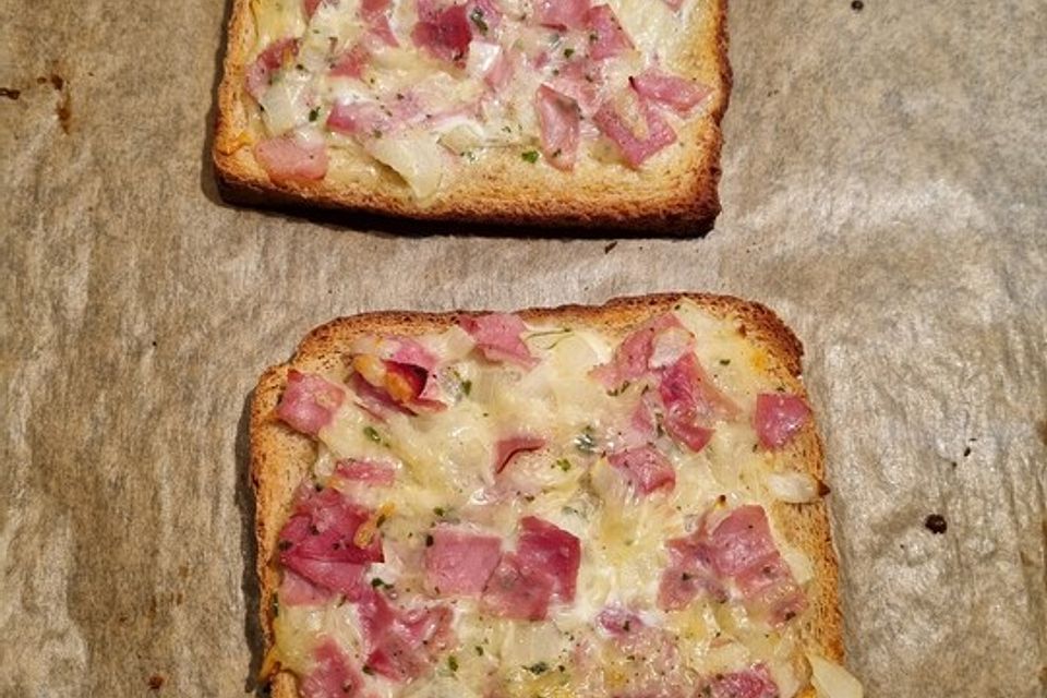 Eier - Schinken Toast, überbacken