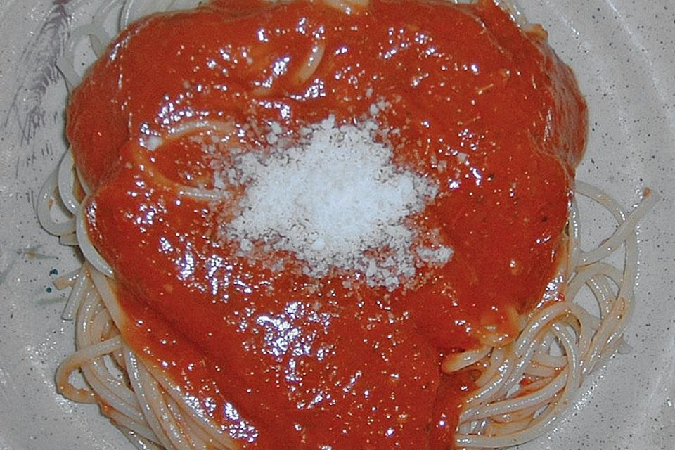 Paprika-Tomaten Soße