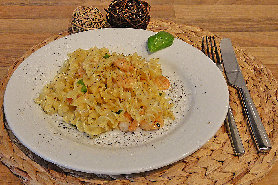 Pasta aglio, olio, peperoncino e scampi