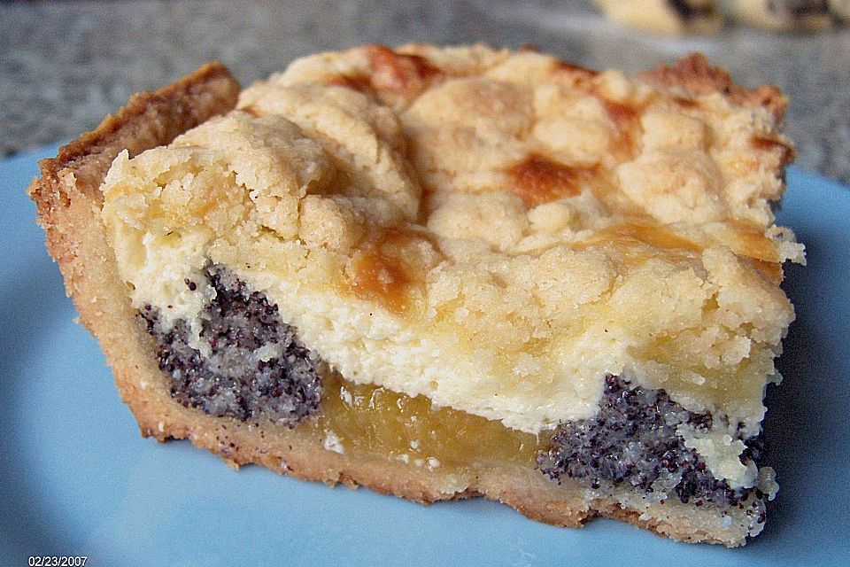 Mohnkuchen mit Quark und Streuseln