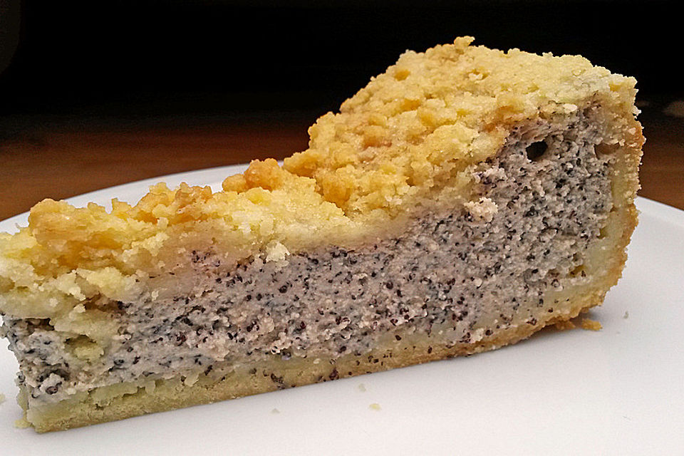 Mohnkuchen mit Quark und Streuseln