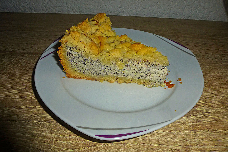 Mohnkuchen mit Quark und Streuseln